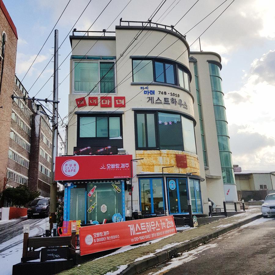 My Mother Guesthouse Чеджудо Экстерьер фото